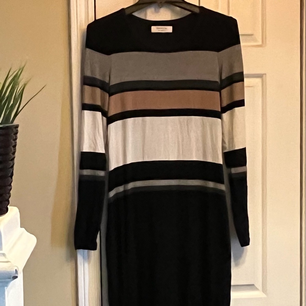 Bailey 44 long jersey stripe dress. Size small